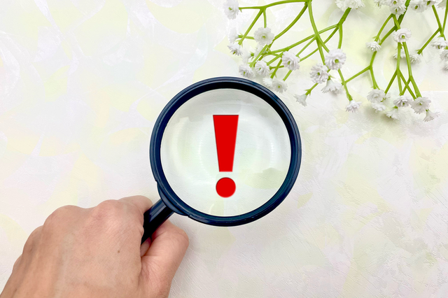 メガネの上からかけるサングラスの注意点